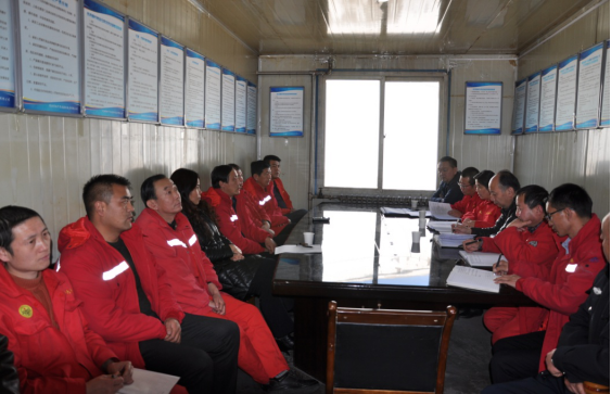 平安春節(jié)、安全先行