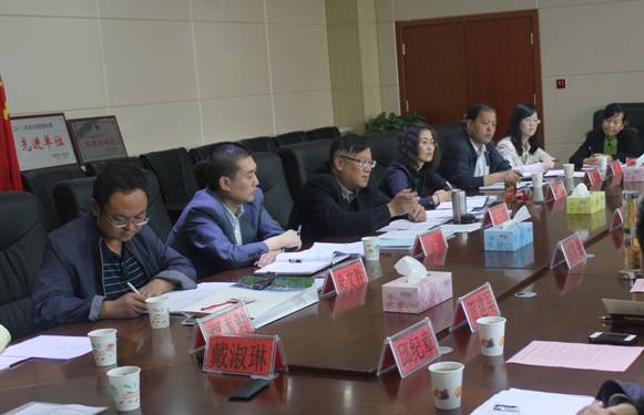 協(xié)調(diào)對(duì)接，有序推進(jìn)保稅物流中心項(xiàng)目建設(shè)